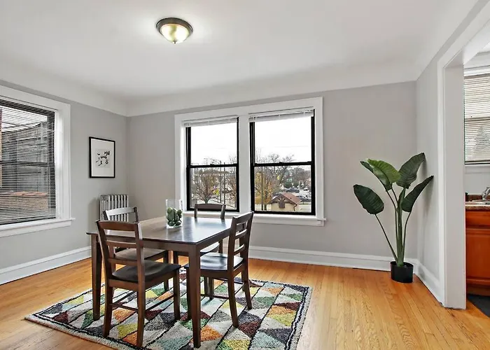 1br Vibrant & Inviting In - Montrose 2e Apartment *